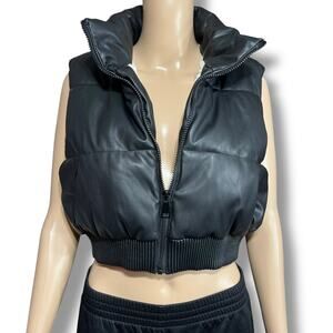 Ci Sono by Cavalini Womens Faux Leather Puffer Vest Sherpa Lined Crop Black Med